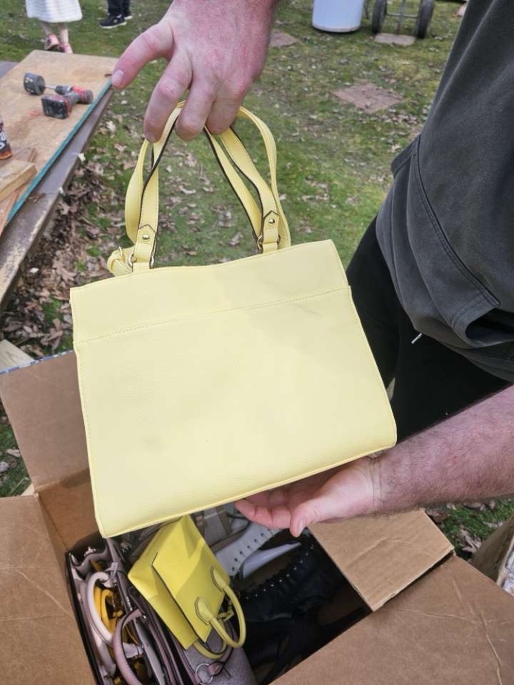 Yellow Leather Top-Handle Tote Bag - Chic Everyday Carry - Picture 2 of 2